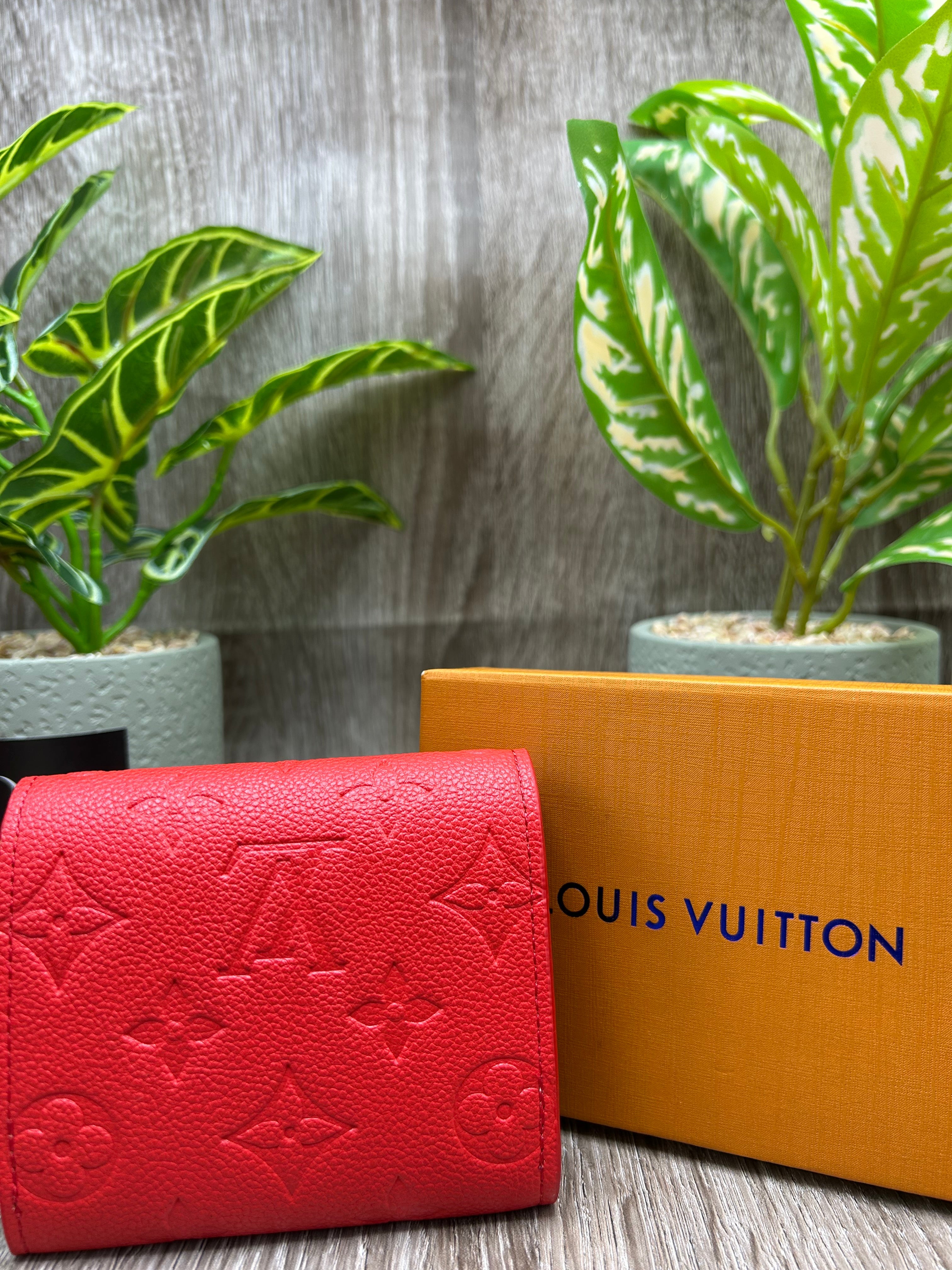 PORTEFEUILLE FEMMES 01