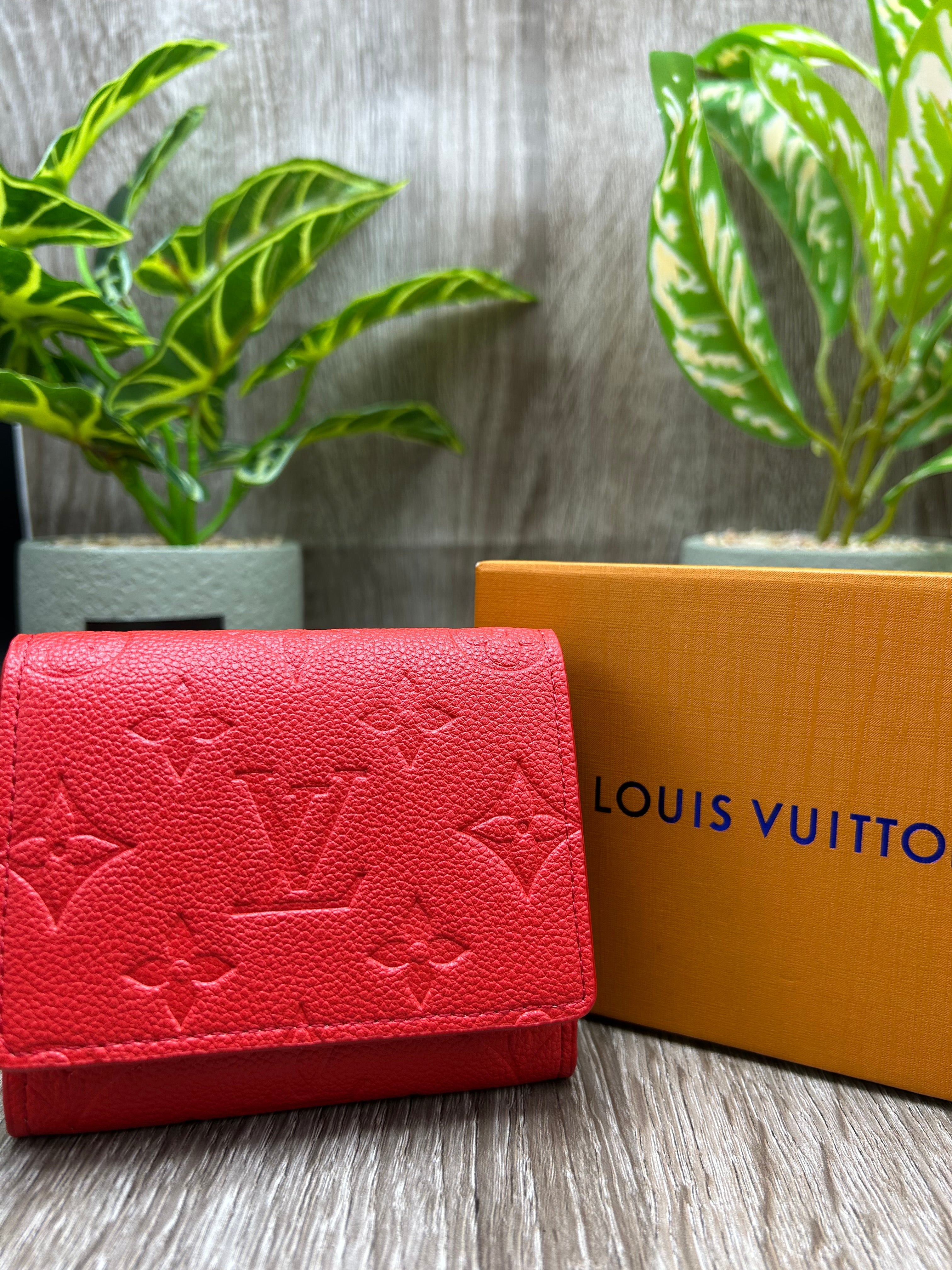 PORTEFEUILLE FEMMES 01