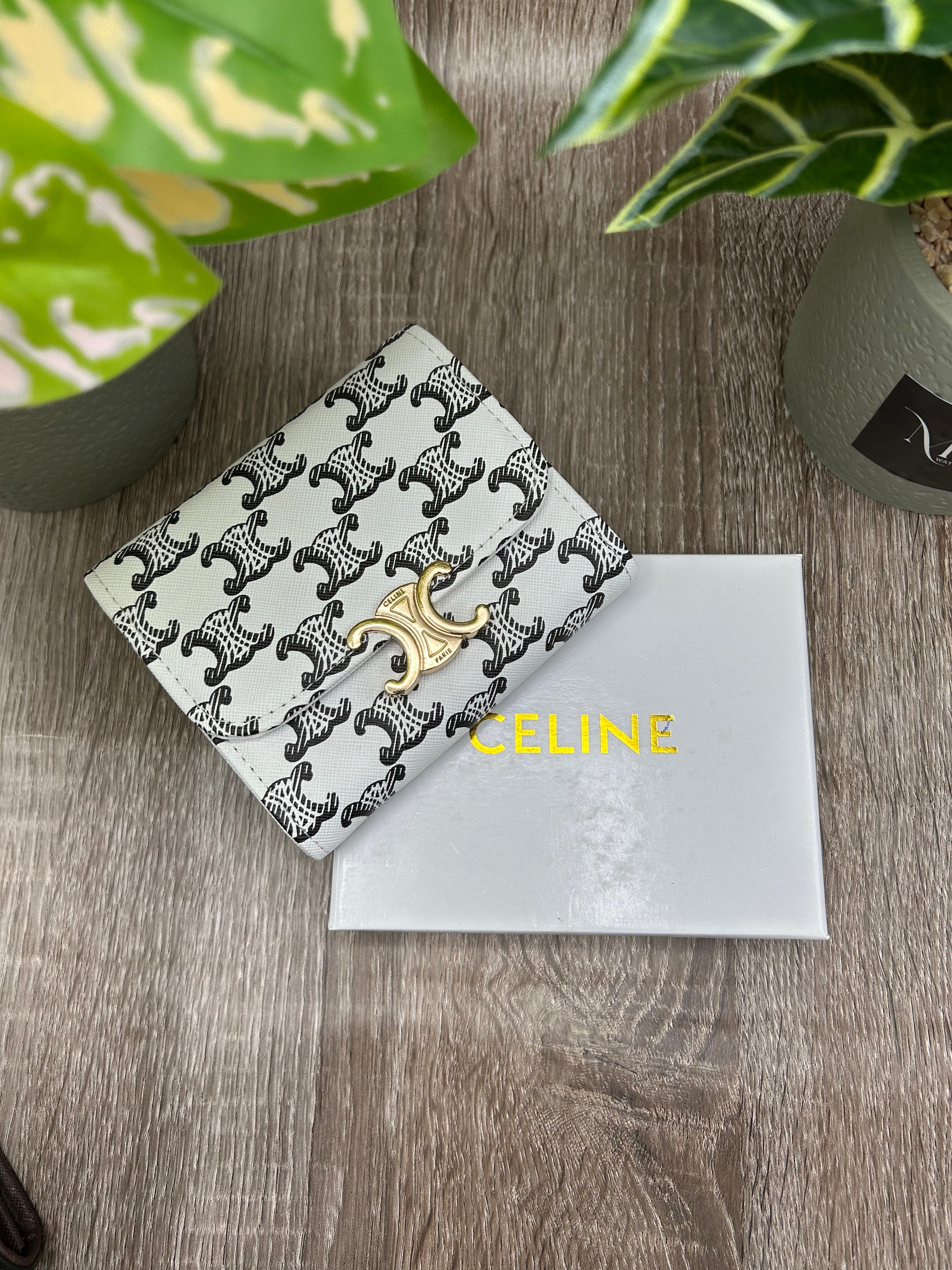 PORTEFEUILLE FEMMES 11