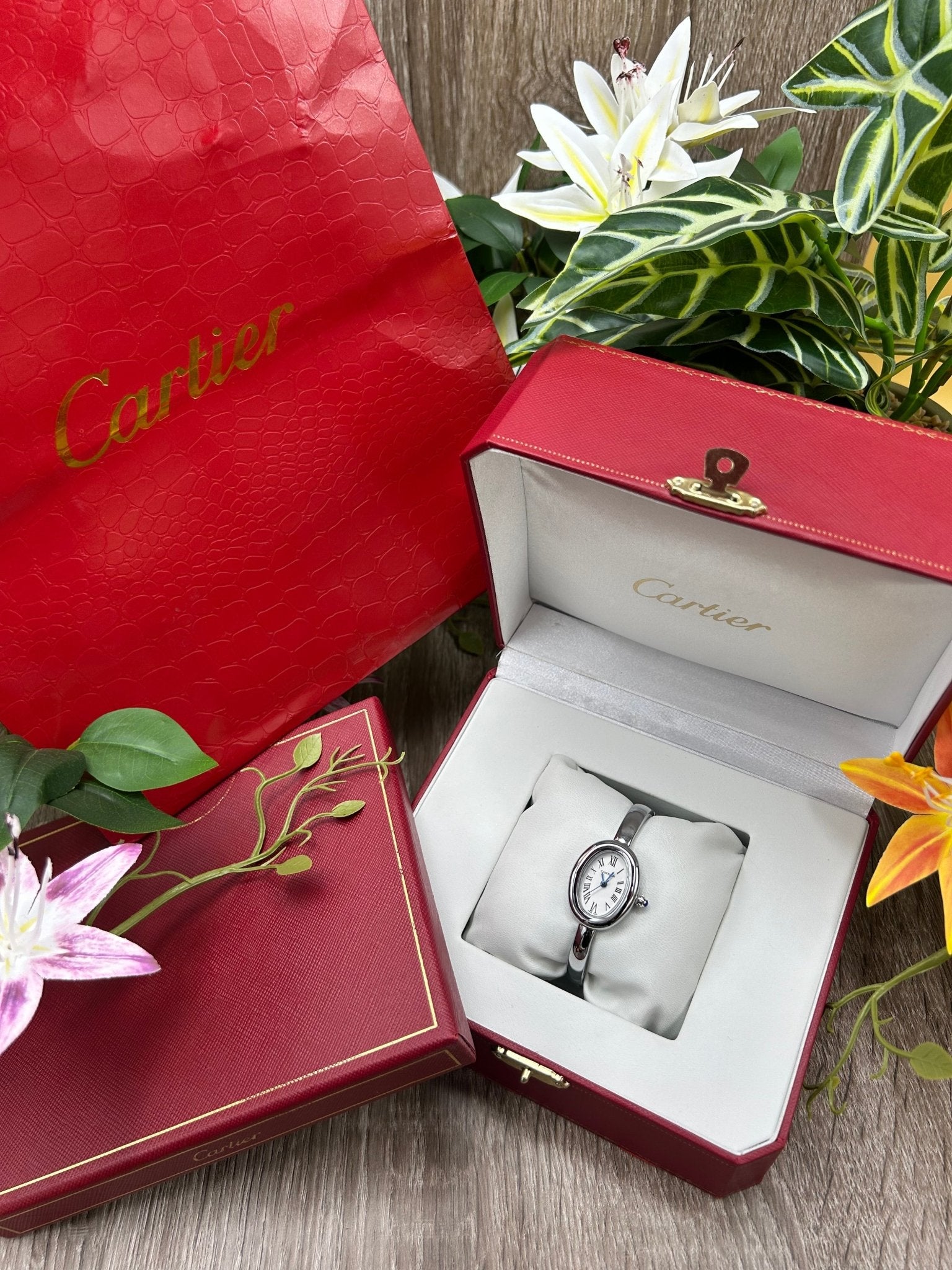 CRT Baignoire - ladies watches